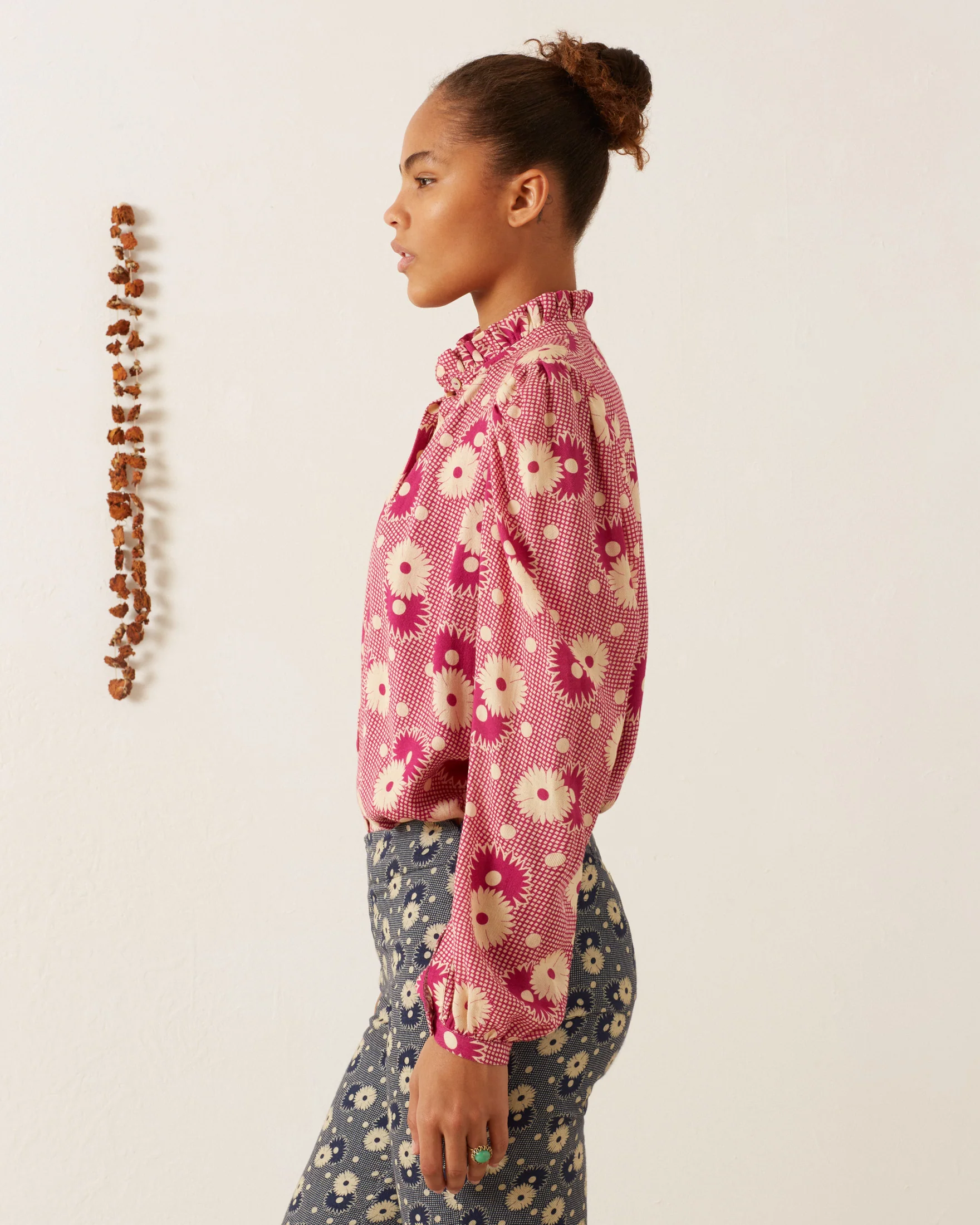Annabel Berry Daisy Shirt - Image 3