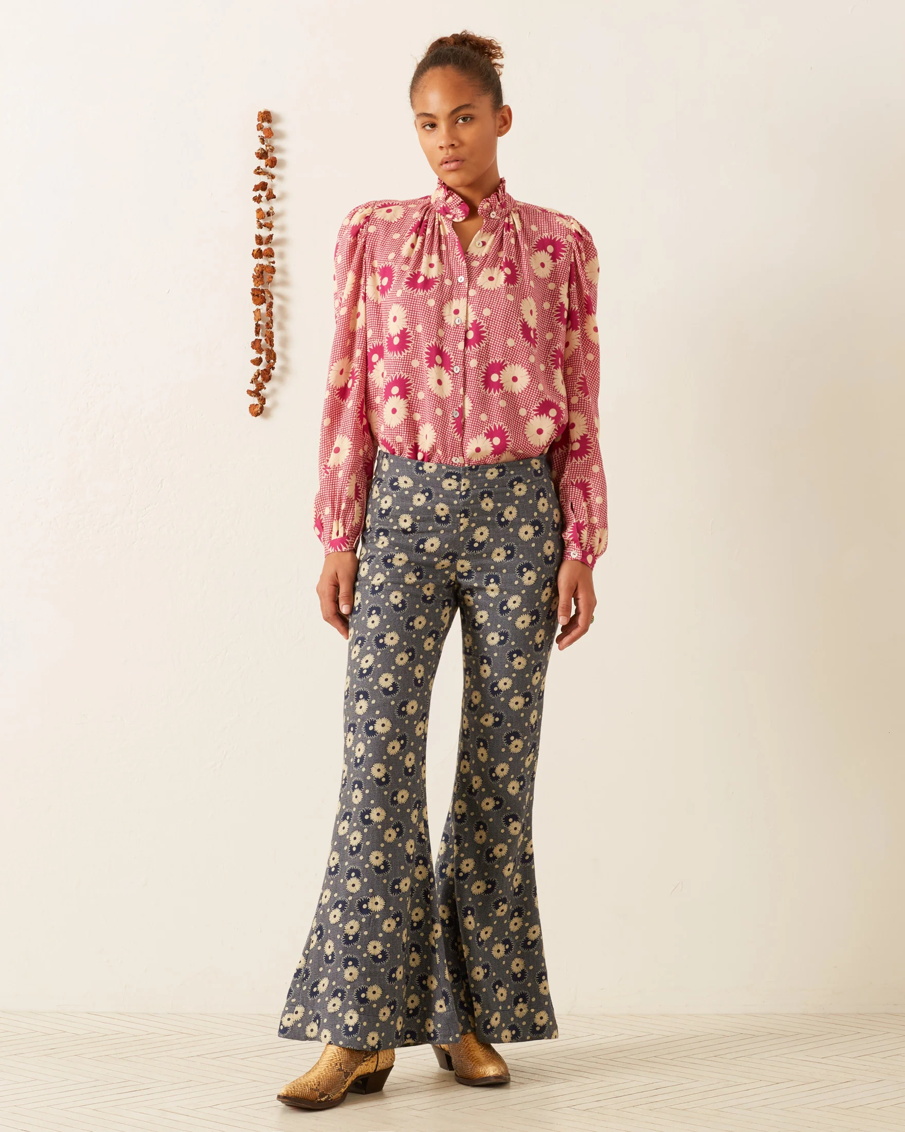 Annabel Berry Daisy Shirt - Image 5
