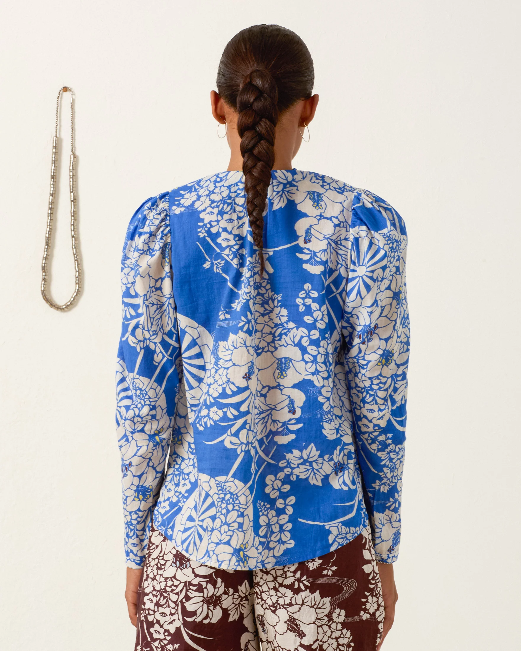 Artemis Royal Spoke Shirt - Image 2