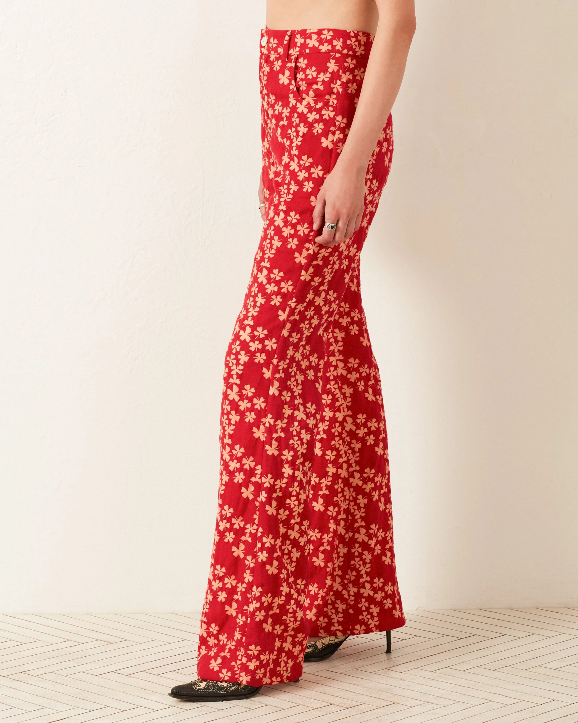 Bunny Crimson Clover Jean - Image 4