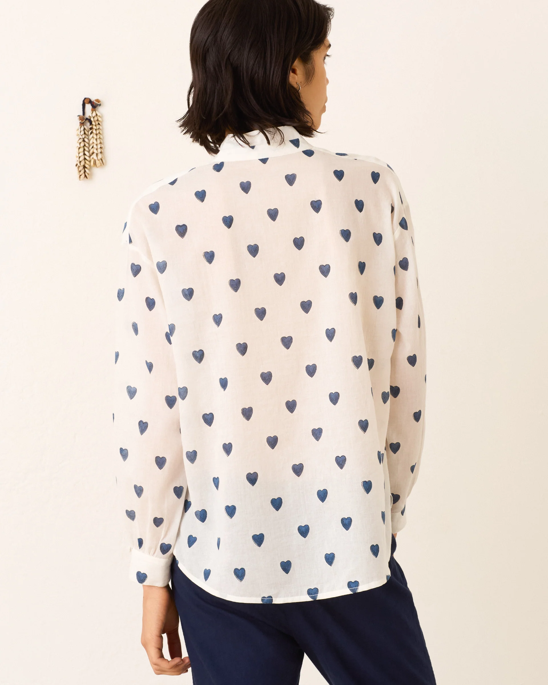 Kiki Indigo Heart Shirt - Image 5