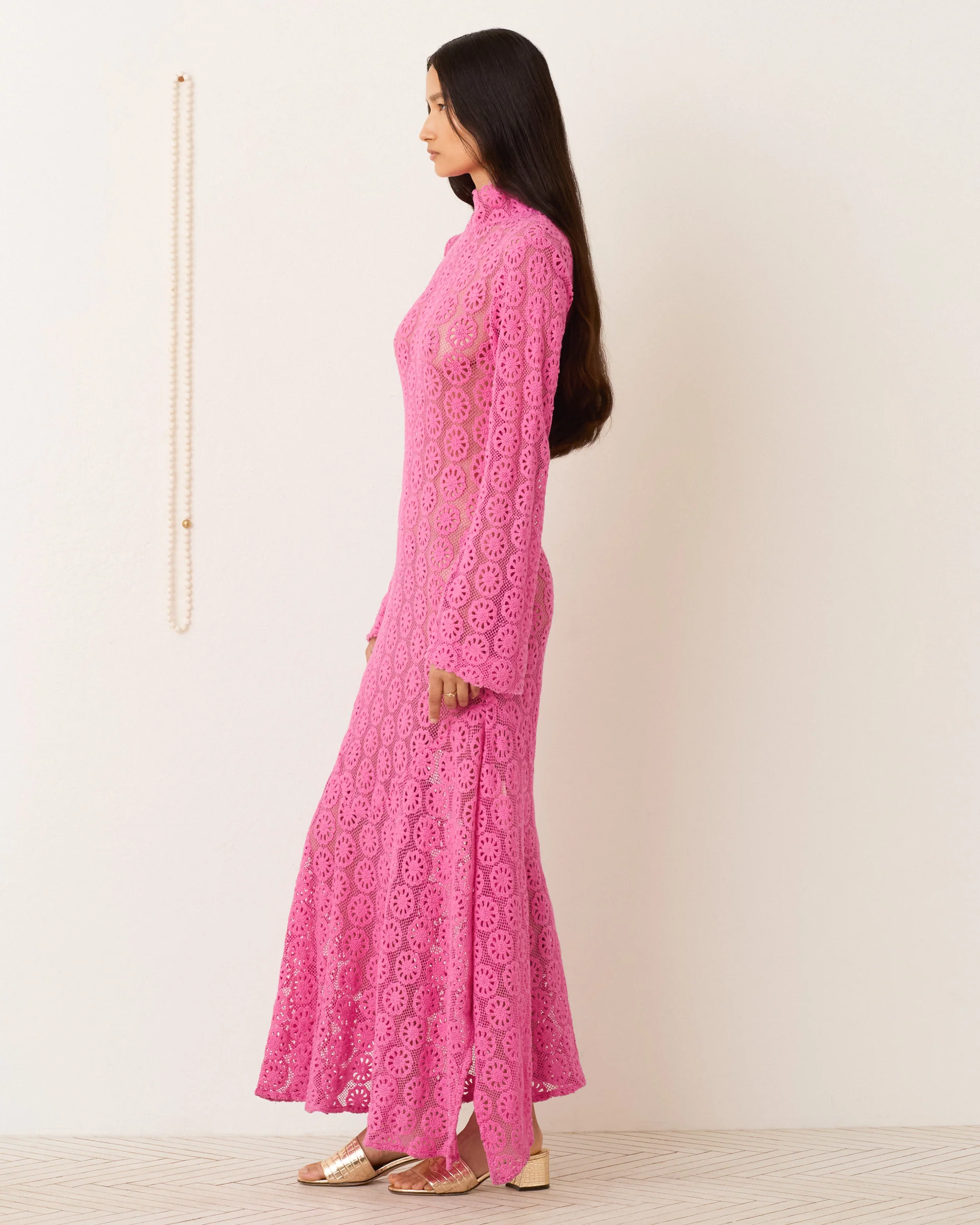 Laila Fuschia Daisy Dress - Image 3