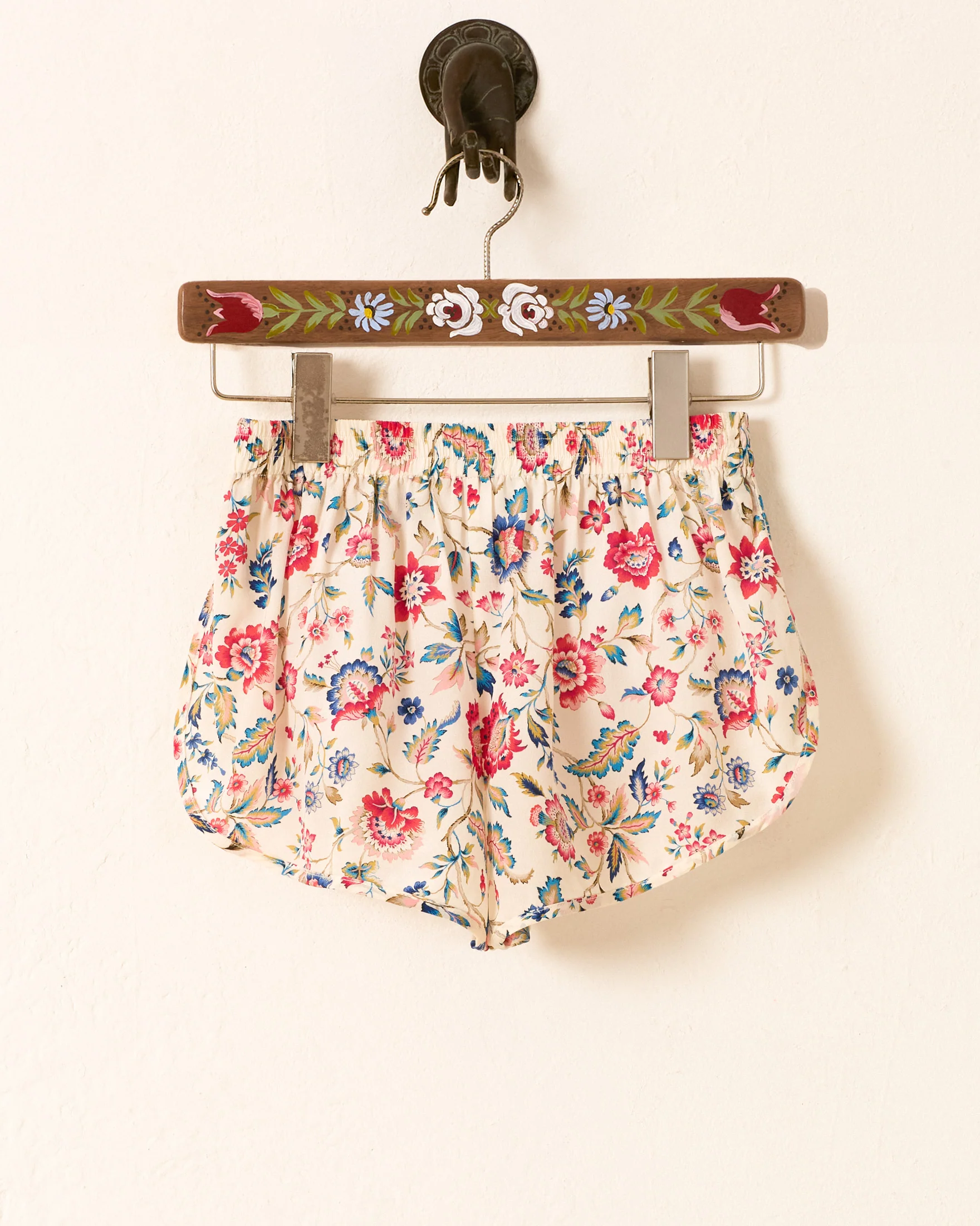 Lucy Floral Beam Silk Short - Image 5