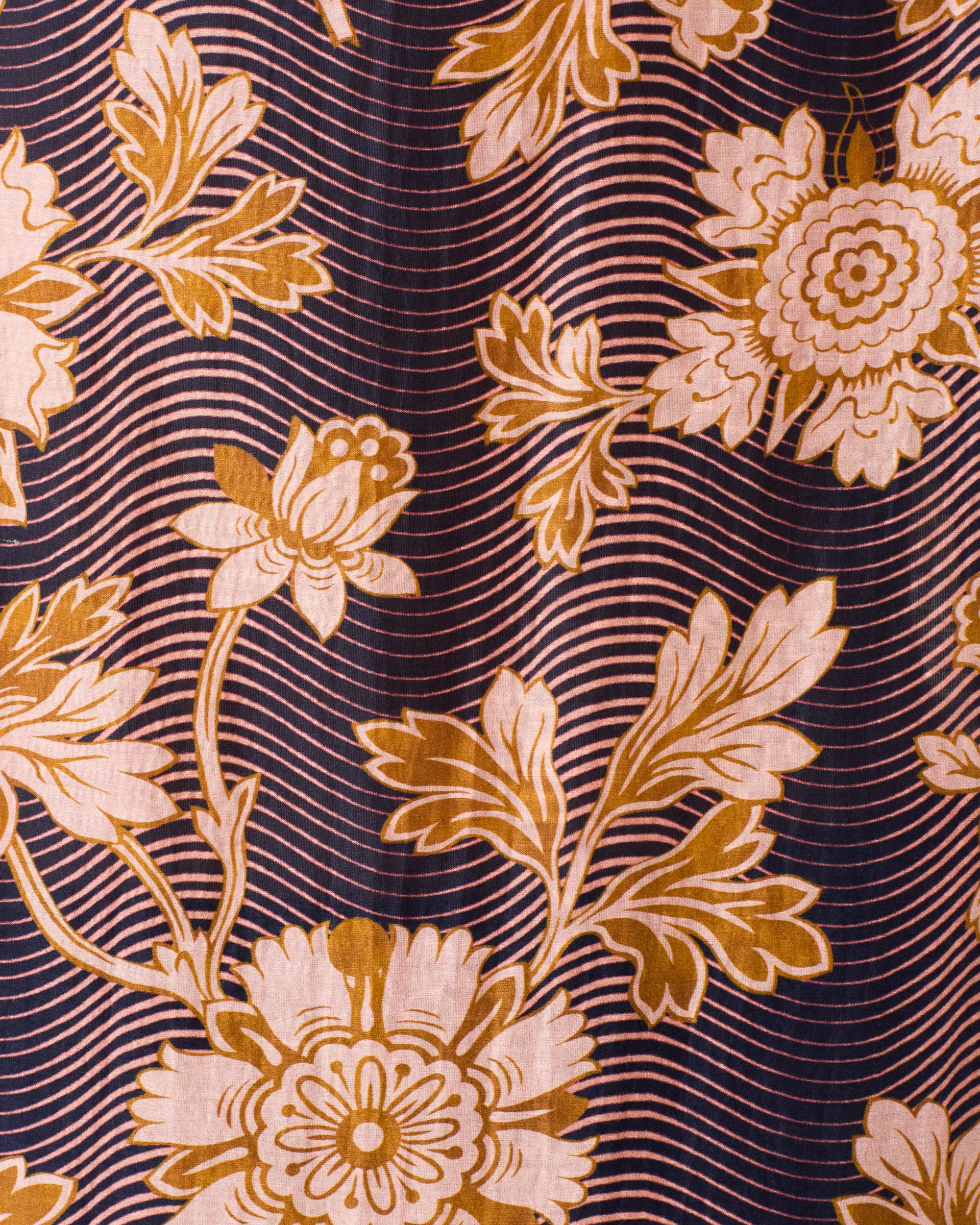 Paz Wavy Zinnia Top - Image 7